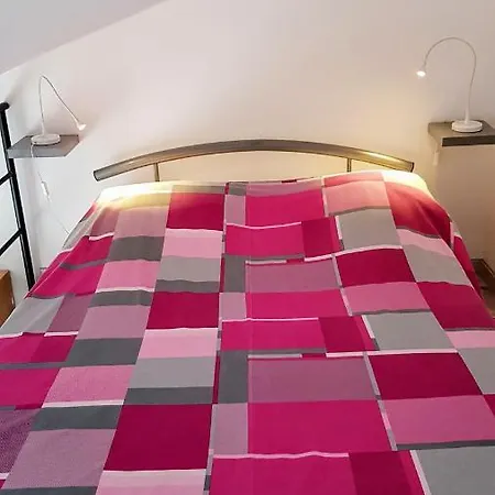 Apartment Sia House